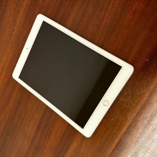 iPad 第6世代 美品 32GB