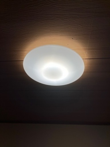 LED照明リモコン式　ホワイト、暖色切り替えあり