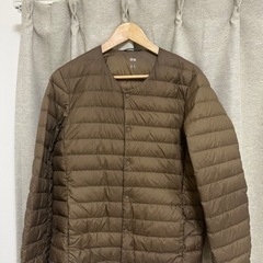 ユニクロ　ウルトラライトダウン　メンズ　M