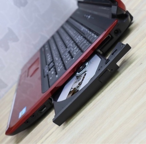 取引き確定:超美品 富士通  秒速起動　高性能Core i5+SSD512GB＋メモリ16GB