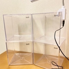 テトラ小型水槽とテトラLEDライトの画像