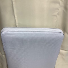 【新品】枕　ニトリ　リバーシブルで通年つかえる　ひんやりタッチ　枕の画像