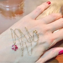 交渉中 K18  ミャンマー産ルビー約1.2ct  花柄　ネックレス