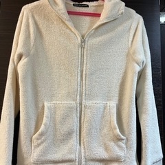 レディース　アウタージャケッ白M 秋冬