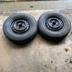 車のパーツ タイヤ、ホイール