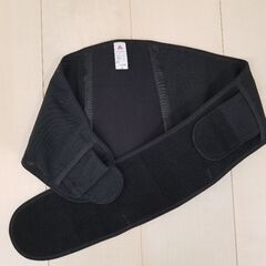 マタニティパジャマ×3、マタニティカットソー、骨盤ベルトの画像