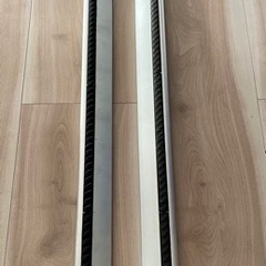 スーリー　エアロバー　THULE