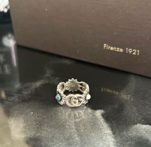 GUCCI ダブルGマザーオブパールリング