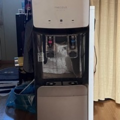 フレシャス ウォーターサーバー