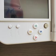 ニンテンドー3DS 白の画像