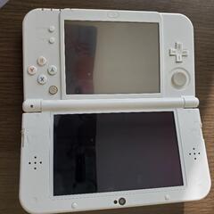 ニンテンドー3DS 白の画像