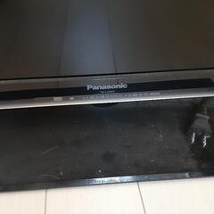 32型テレビ　Panasonic　2012年