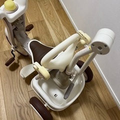 iimo 三輪車 イーモトライシクルの画像