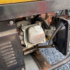 発電機　LT2500EB 現状　セルは回りません。エンジンかかります。の画像