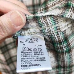 メンズシャツの画像