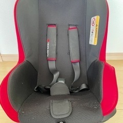 【お譲り先決まりました】11月限定価格　タカタ　チャイルドシートの画像