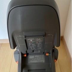 【お譲り先決まりました】11月限定価格　タカタ　チャイルドシートの画像
