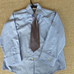 子供スーツの画像