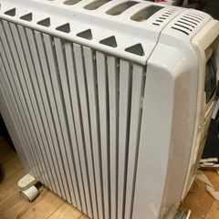 デロンギ　オイルヒーターの画像