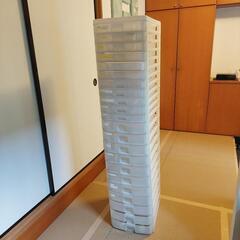 22の引き出しがある収納