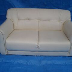 ソファとテーブル