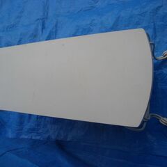 ソファとテーブルの画像