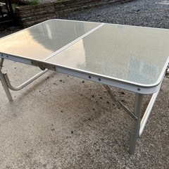 折りたたみレジャーテーブル(アルミ)の画像