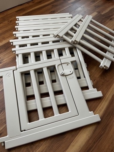 赤ちゃん用 ベビーサークル 140×200（マットなし、滑り止めなし）