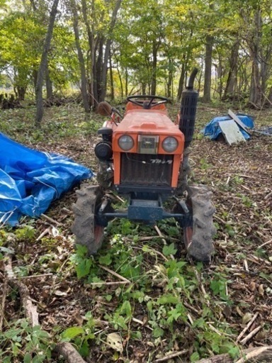 トラクター　B7001 KUBOTA 