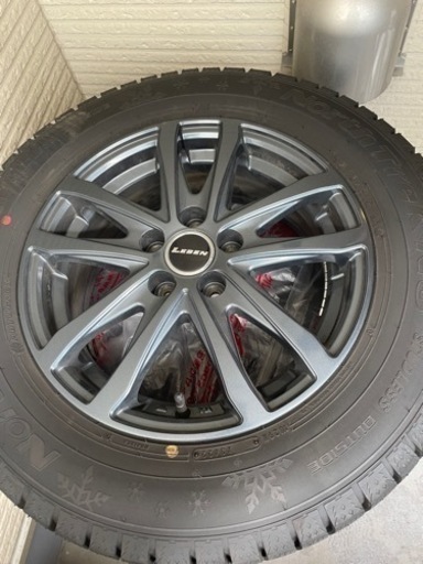 プリウス50系前期後期　スタッドレスタイヤ　ホイールセット