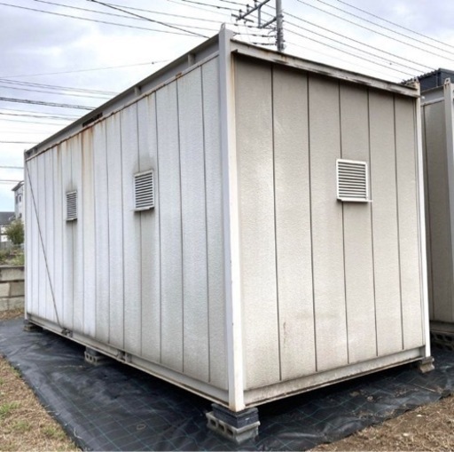 【売約済】さらにお値下げ中!!シャッター倉庫4坪中古 コンテナスーパーハウス 