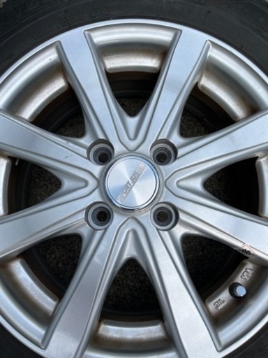 ダンロップ　スタッドレスタイヤ　165/70R14㌅　4本