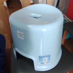 風呂のイスの画像