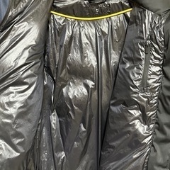 UNIQLO +J ダウンジャケットの画像