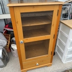 無料‼️差し上げます‼️下段引き出し付きキャビネット