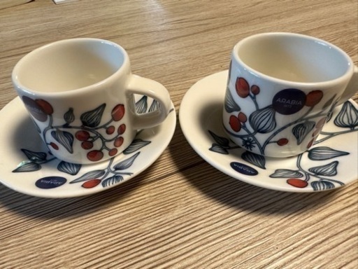 Arabia アラビア ルノ フロストベリー エスプレッソカップ&ソーサー