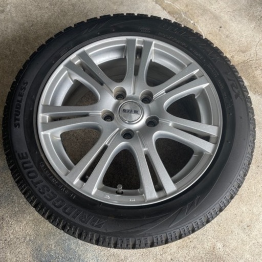 【受渡決定】BLIZZAKタイヤホイール付き　205/50R16 87Q