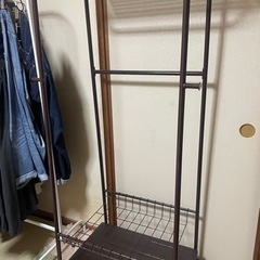 ハンガーラック