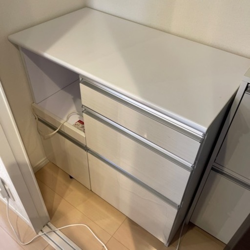 キッチンボード