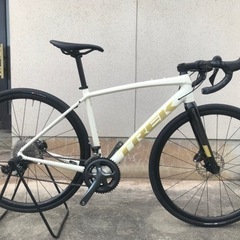 TREK「トレック」DOMANE AL4 DISC ロードバイク　2021年モデルの画像
