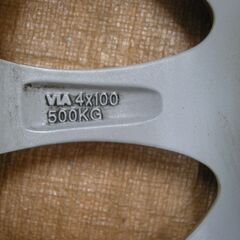 グッドイヤー・スタッドレスタイヤ＋アルミホイール　４本セットの画像