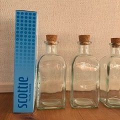 コルク栓付きビン　6本の画像