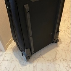 【値下げしました】スーツケース　キャリーケースの画像