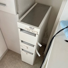 隙間収納　