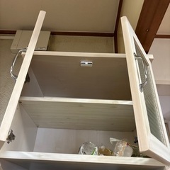 【無料でお譲りします】レンジや炊飯器を置くキッチン収納の画像