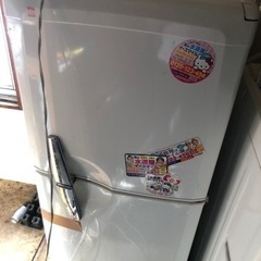 冷蔵庫無料であげます。の画像