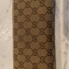 グッチ財布の画像
