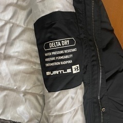 BURTLE 防寒  ジャケットの画像