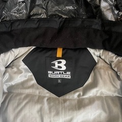 BURTLE 防寒  ジャケットの画像