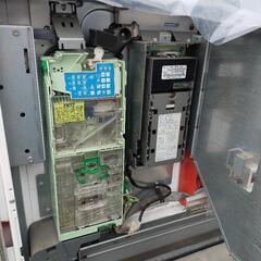 自動販売機 白の画像